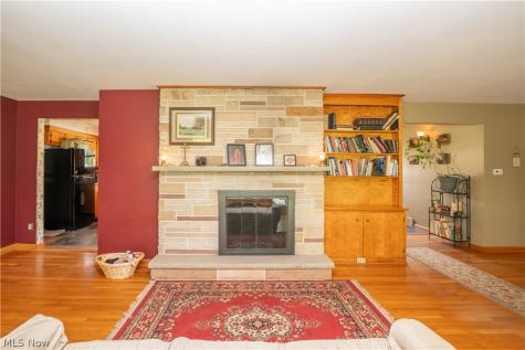 731 Bachtel Street SE North Canton OH 44720