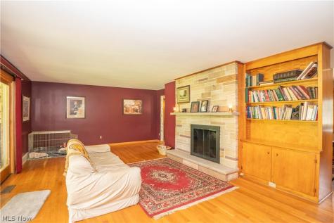 731 Bachtel Street SE North Canton OH 44720