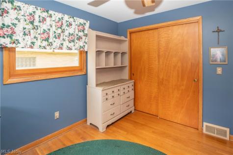 731 Bachtel Street SE North Canton OH 44720