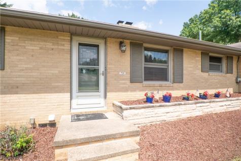 731 Bachtel Street SE North Canton OH 44720