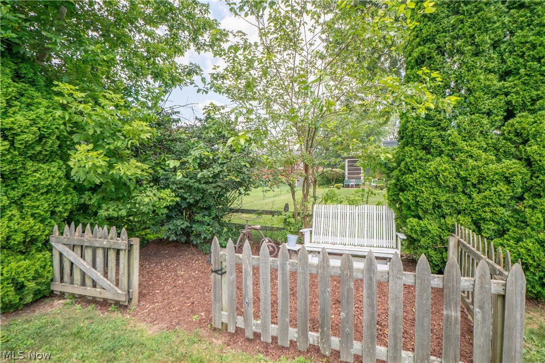 731 Bachtel Street SE North Canton OH 44720