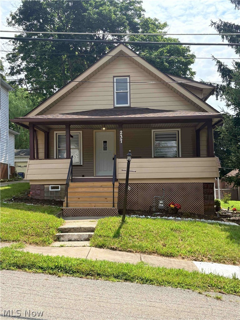 237 Watson Street Lowellville OH 44436