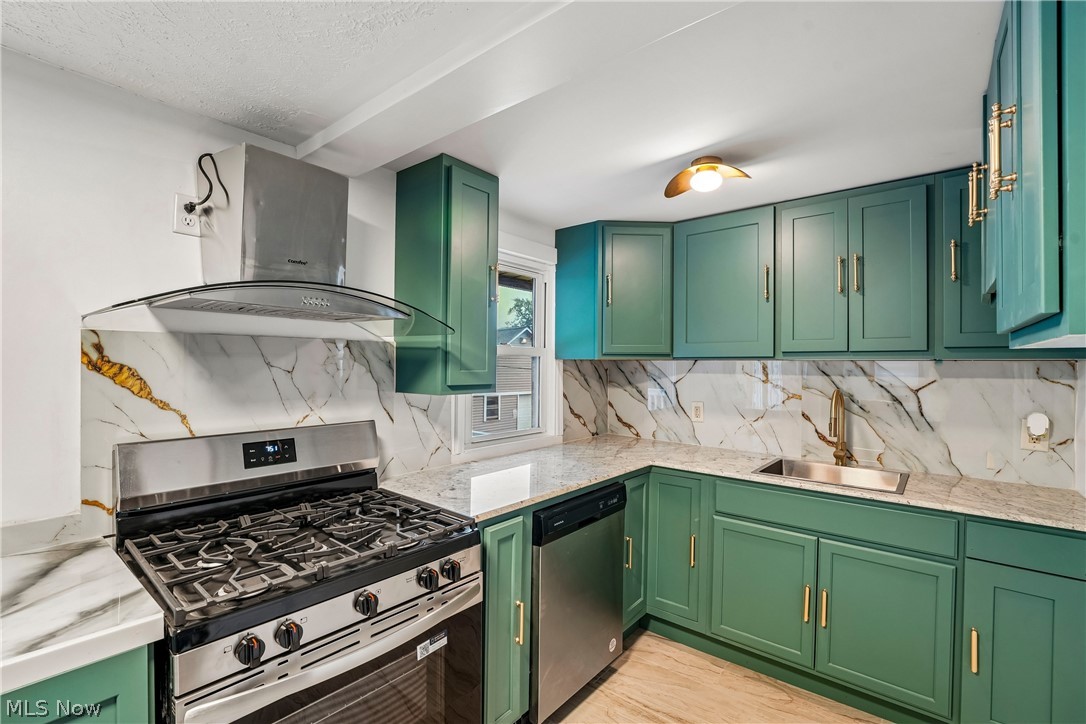 237 Watson Street Lowellville OH 44436