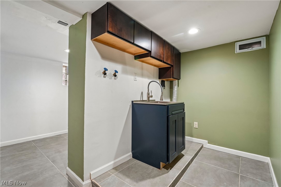 237 Watson Street Lowellville OH 44436