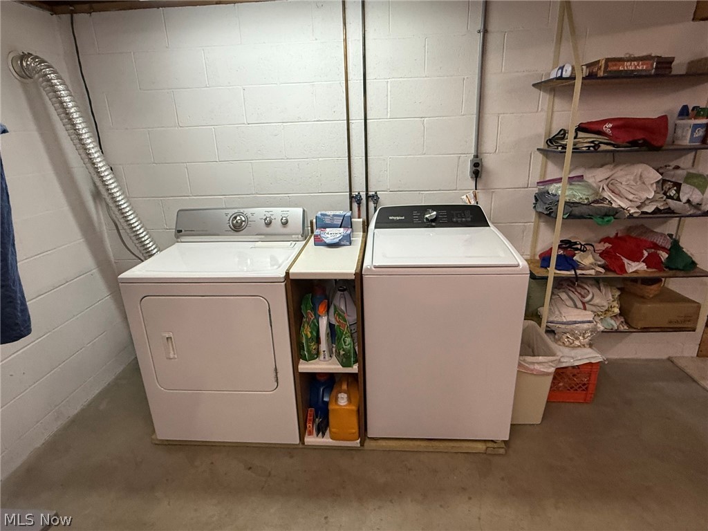 2462 Yorkview Road SW New Philadelphia OH 44663