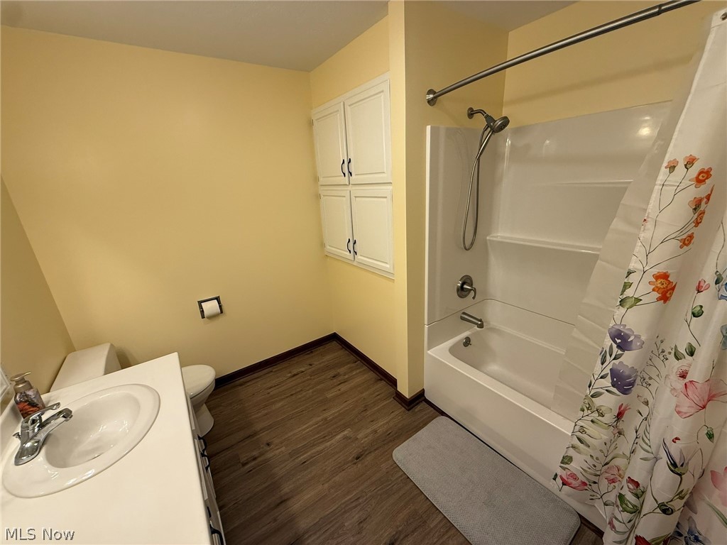 2462 Yorkview Road SW New Philadelphia OH 44663