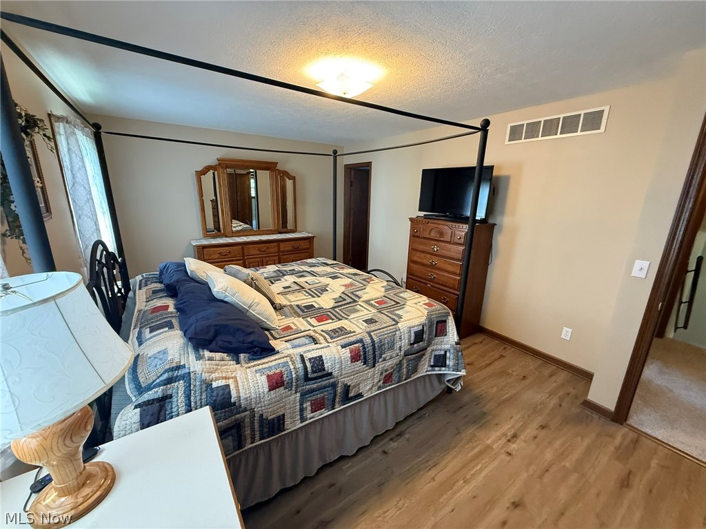 2462 Yorkview Road SW New Philadelphia OH 44663