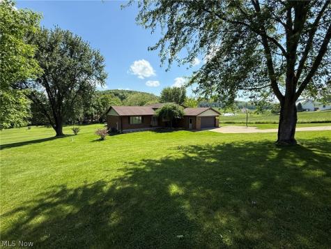 Yorkview Road SW New Philadelphia OH 44663