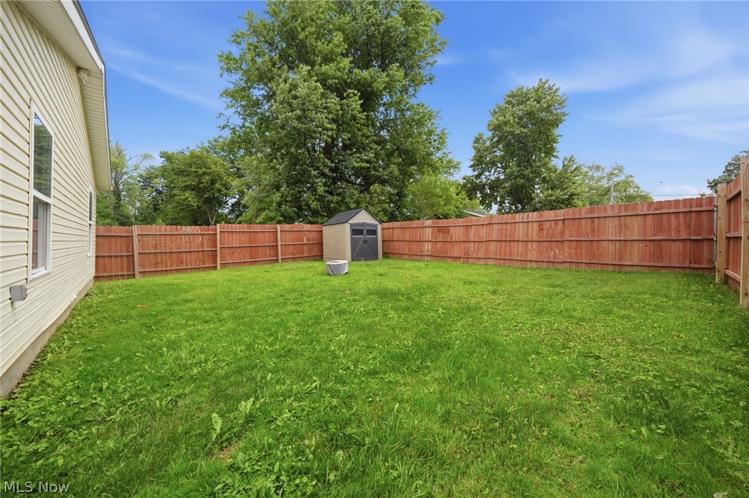 1469 Chapman Avenue Madison OH 44057