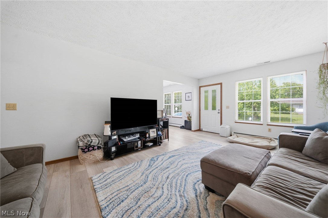 1469 Chapman Avenue Madison OH 44057