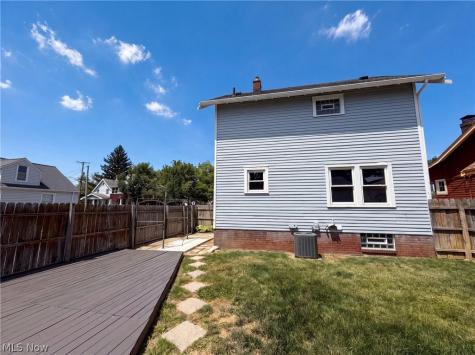 4415 Oak Park Avenue Cleveland OH 44109