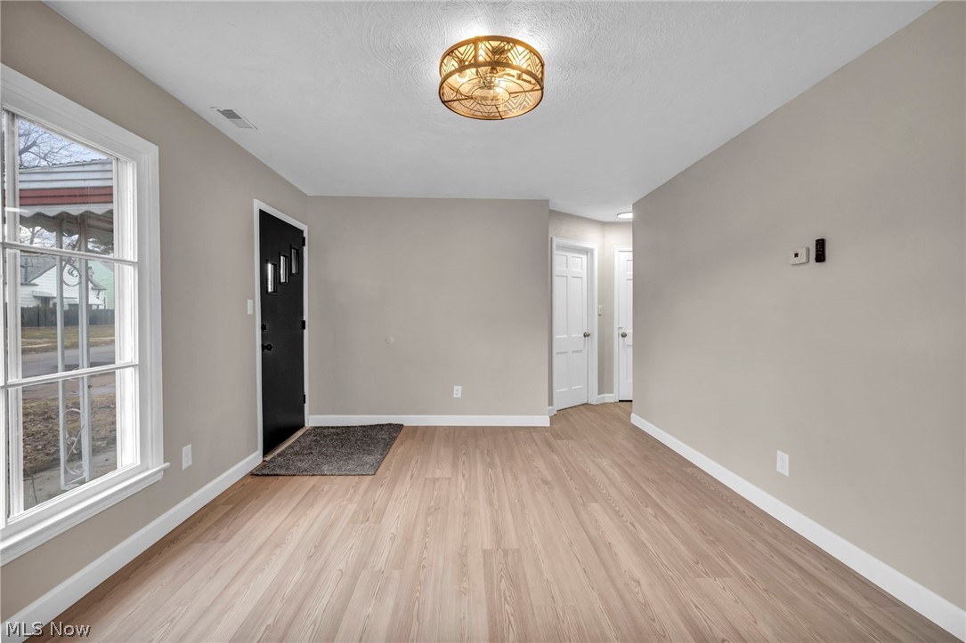 13539 Bennington Avenue Cleveland OH 44135