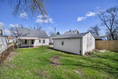 13539 Bennington Avenue Cleveland OH 44135