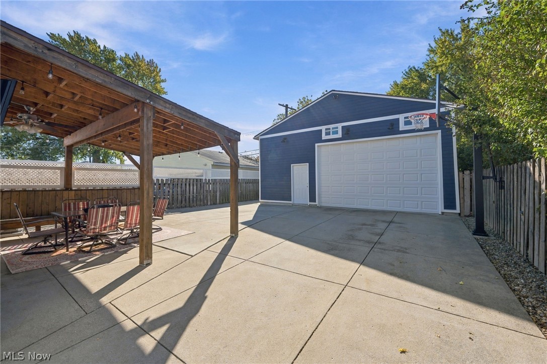 17705 Sedalia Avenue Cleveland OH 44135