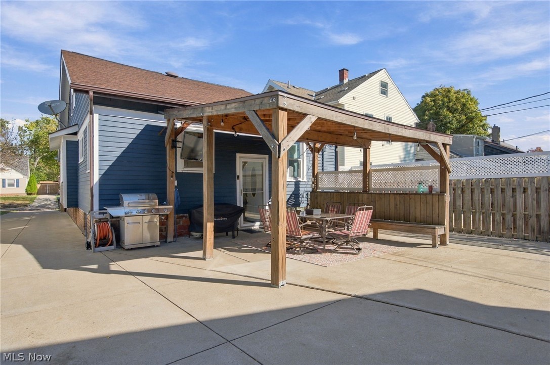 17705 Sedalia Avenue Cleveland OH 44135
