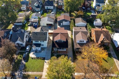 17705 Sedalia Avenue Cleveland OH 44135