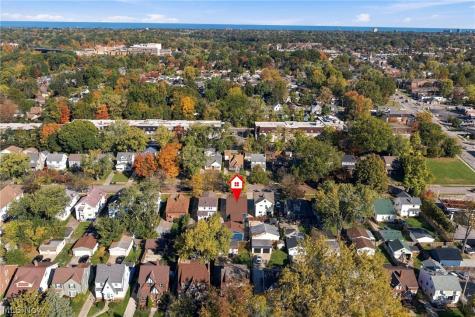 17705 Sedalia Avenue Cleveland OH 44135