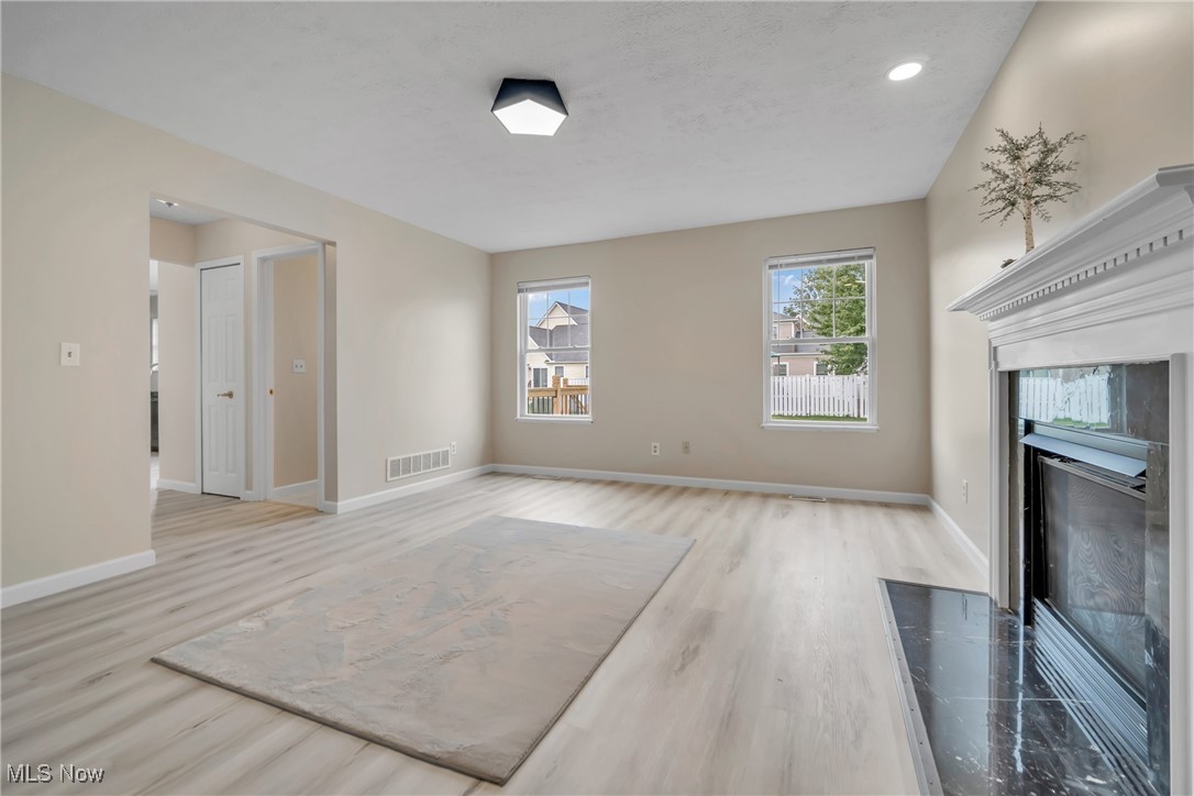 1963 E 84th Street Cleveland OH 44106