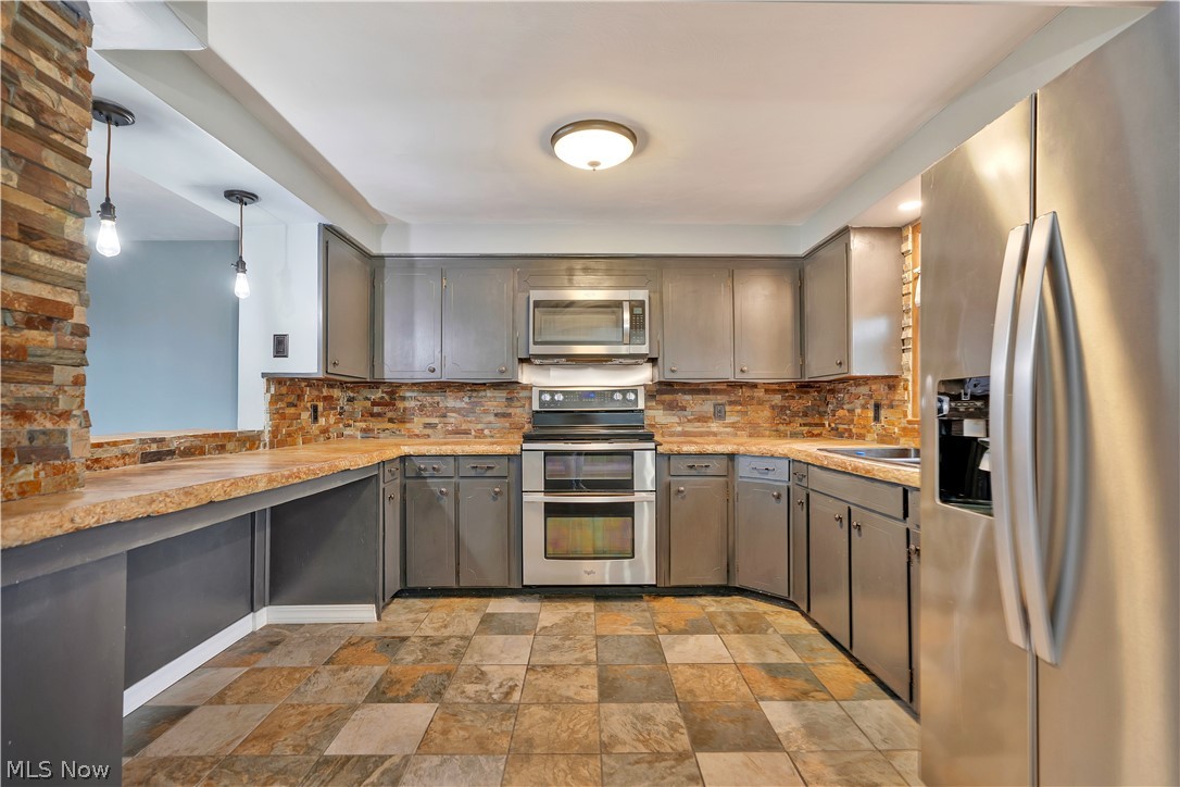 1227 33rd Street NE Canton OH 44714