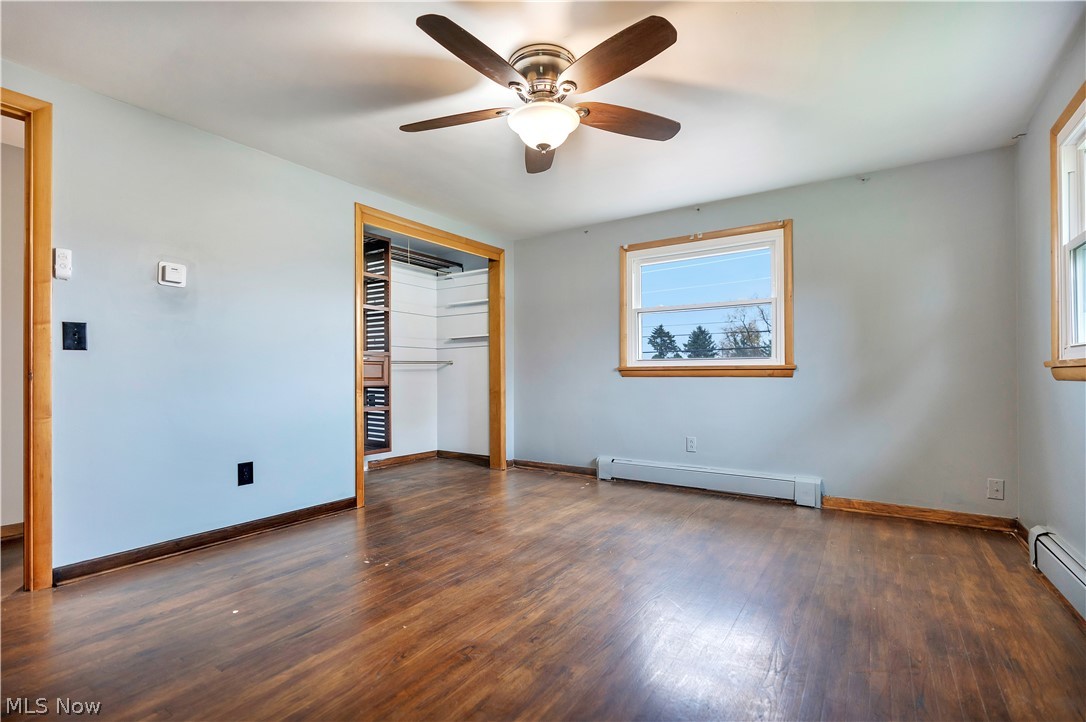 1227 33rd Street NE Canton OH 44714