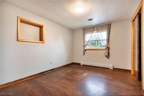 1227 33rd Street NE Canton OH 44714
