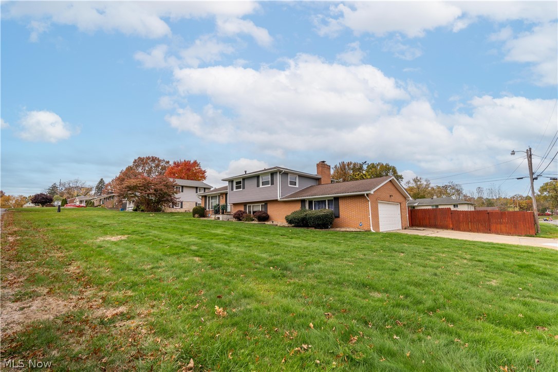 1227 33rd Street NE Canton OH 44714