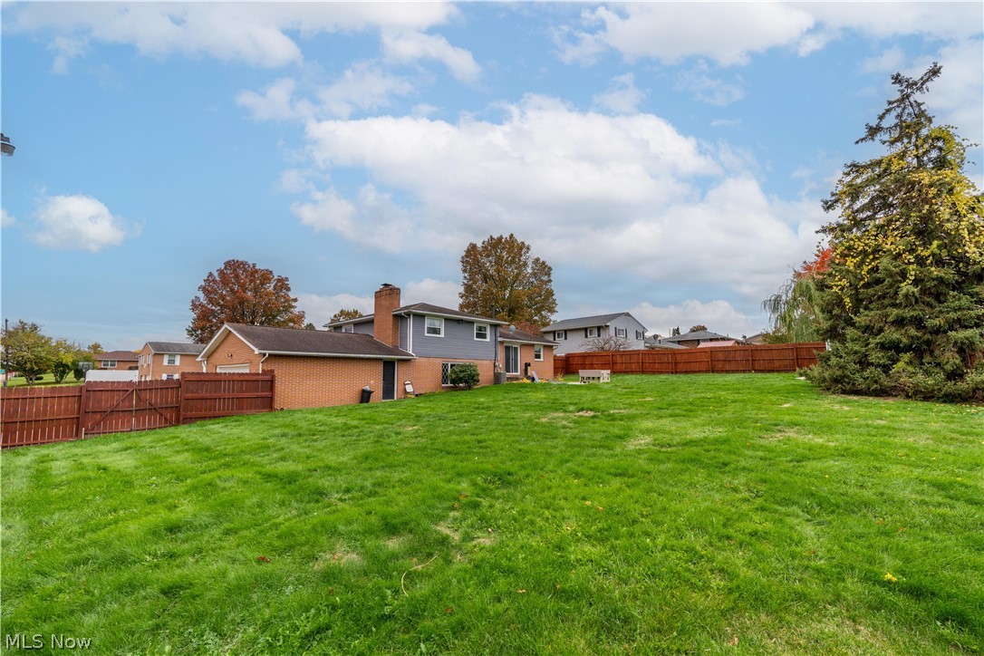 1227 33rd Street NE Canton OH 44714