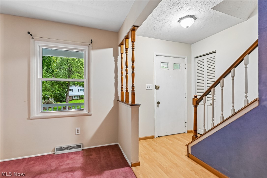 2696 Olentangy Drive Akron OH 44333