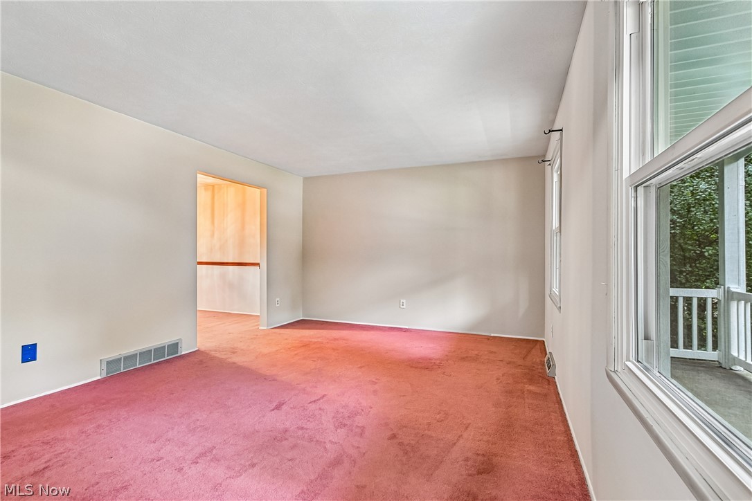 2696 Olentangy Drive Akron OH 44333
