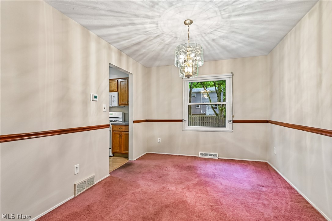 2696 Olentangy Drive Akron OH 44333