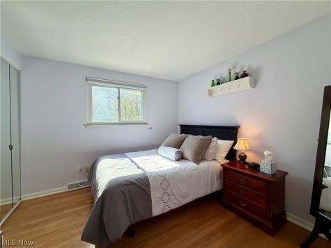 13133 Longwood Avenue Burton OH 44021