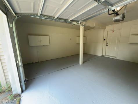 2024 Ridgehill Road Cleveland OH 44121