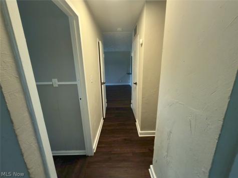 2024 Ridgehill Road Cleveland OH 44121