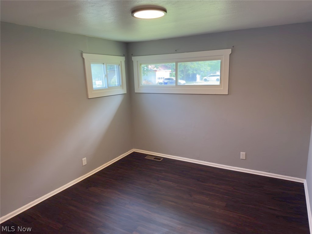 2024 Ridgehill Road Cleveland OH 44121