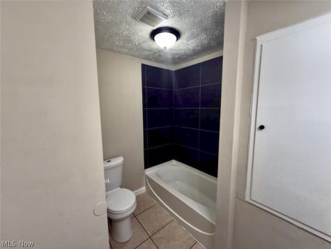 2024 Ridgehill Road Cleveland OH 44121