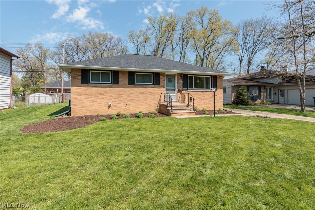 24456 Noreen Drive North Olmsted OH 44070