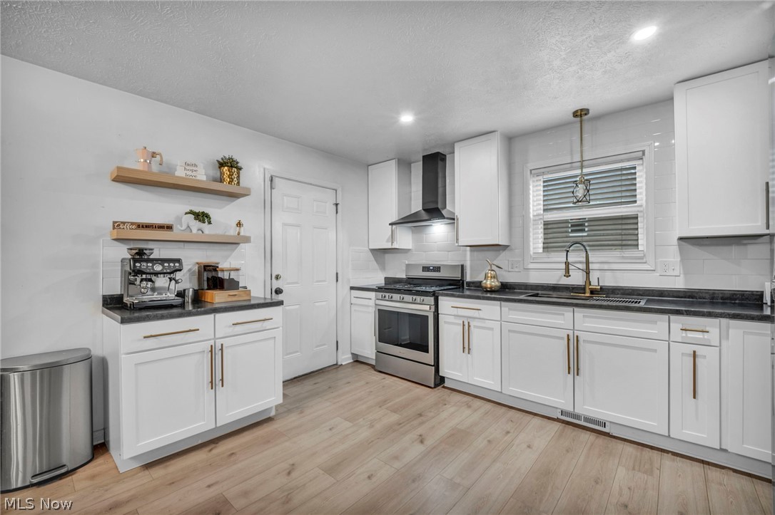 7712 Spafford Road Cleveland OH 44105