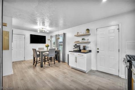 7712 Spafford Road Cleveland OH 44105