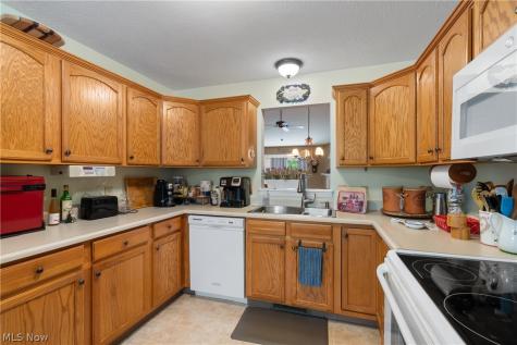 9250 Forest Trail Avenue NW Massillon OH 44647