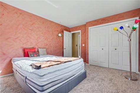 1291 N Revere Road Akron OH 44333