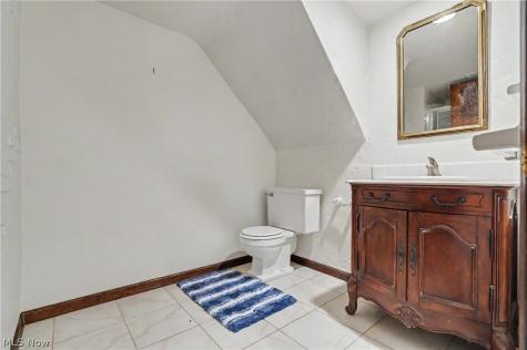 1291 N Revere Road Akron OH 44333