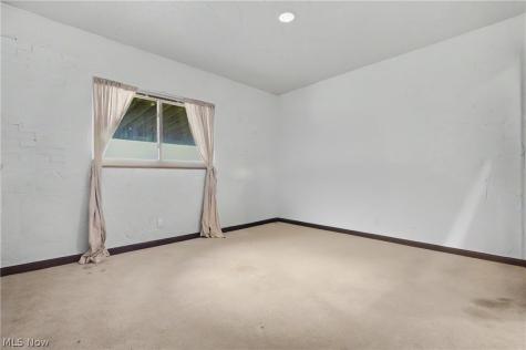 1291 N Revere Road Akron OH 44333