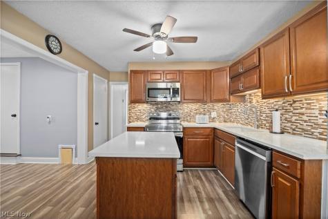 127 Edgewood Drive Berea OH 44017