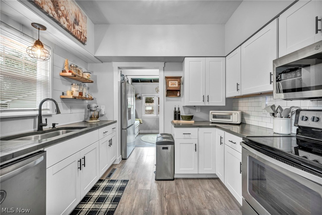 167 Lear Road Avon Lake OH 44012