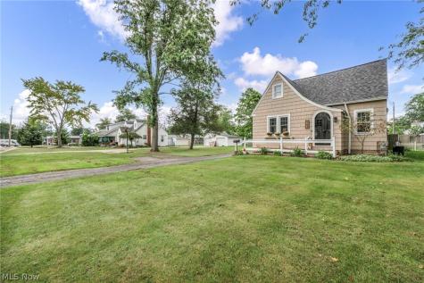 167 Lear Road Avon Lake OH 44012