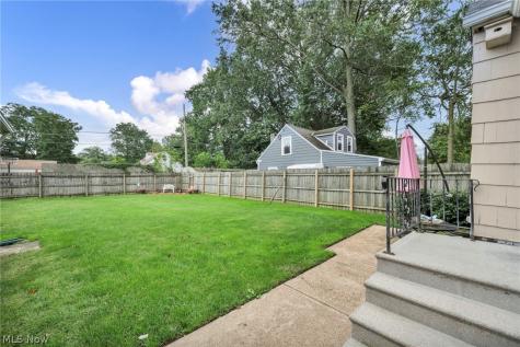 167 Lear Road Avon Lake OH 44012
