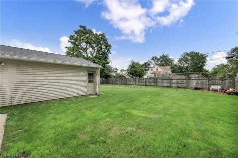 167 Lear Road Avon Lake OH 44012