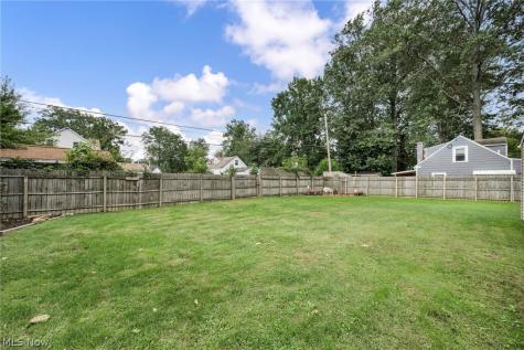 167 Lear Road Avon Lake OH 44012
