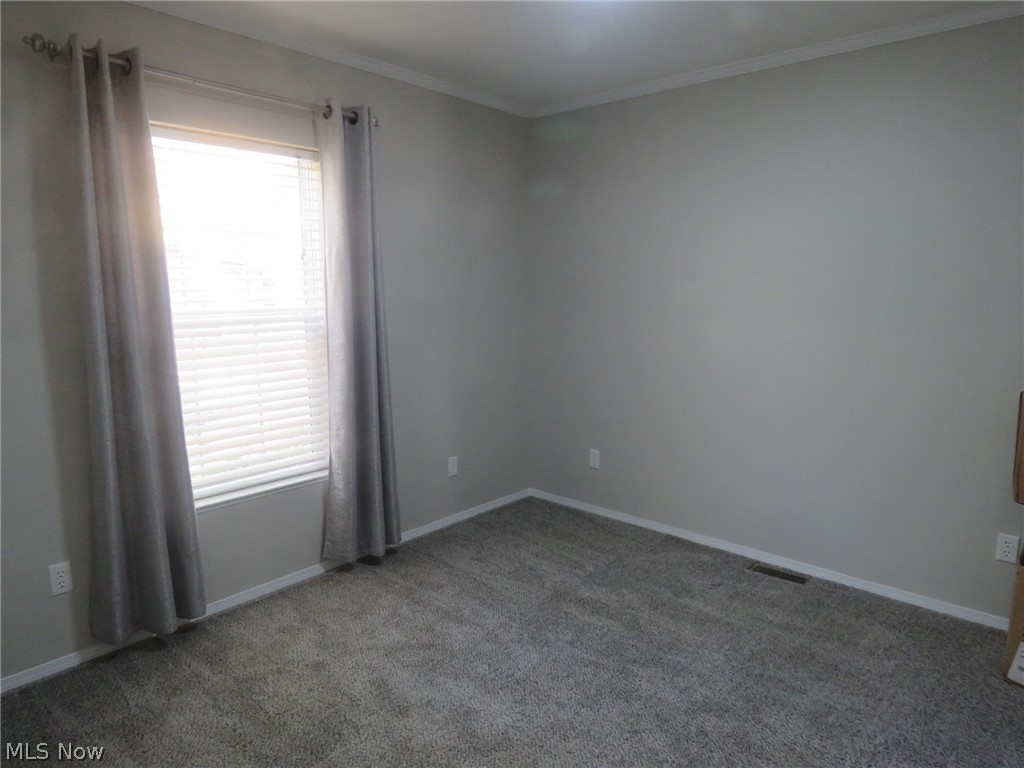 226 Hickory Circle Elyria OH 44035