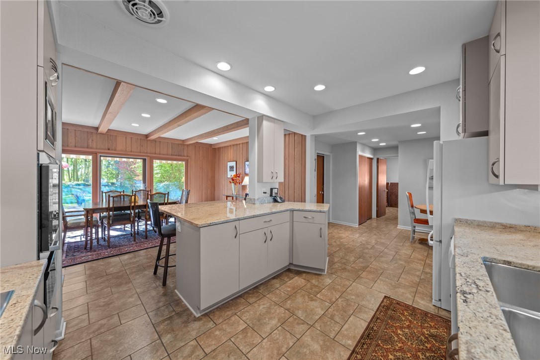 22600 Canterbury Lane Shaker Heights OH 44122